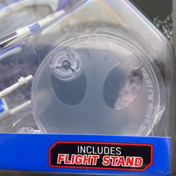 X-Wing Fighter - Picture 5 of 10